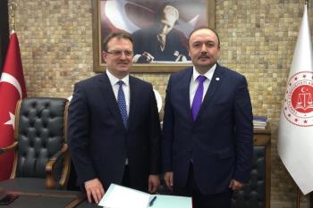 Üniversitemiz Ceza ve Tevkifevleri Genel Müdürlüğü ile İş Birliği Protokolü İmzaladı
